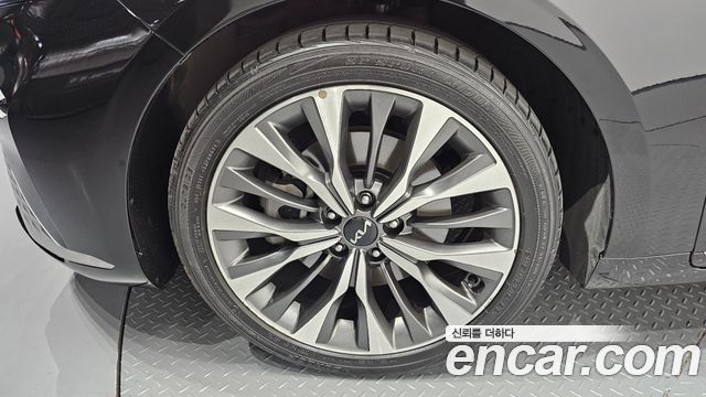 Kia K8 2.5 Gasoline 2WD Noblesse - фото 4