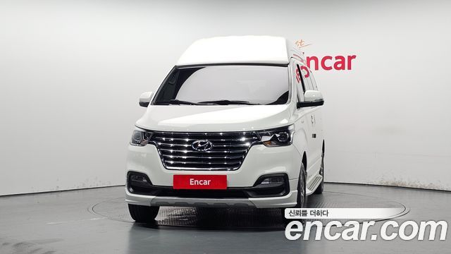 Hyundai Starex Новый 4WD Limousine - фото 2