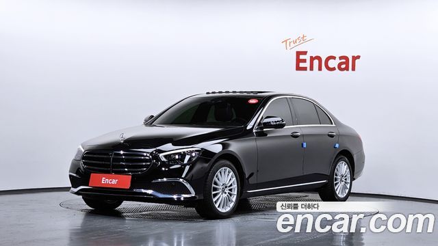 Mercedes-Benz E-Class W213 E220d 4MATIC Exclusive - фото 0