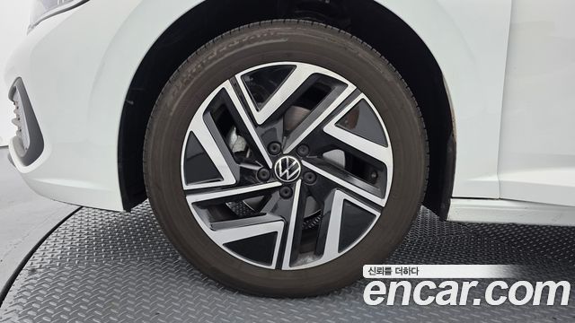 Volkswagen Jetta 7-го поколения 1.5 TSI Prestige - фото 4
