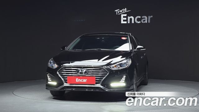 Hyundai Sonata гибрид Premium - фото 2