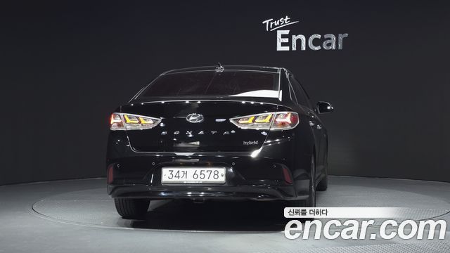Hyundai Sonata гибрид Premium - фото 3