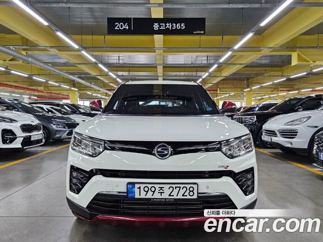 SsangYong Tivoli Gasoline 1.5 2WD R-PLUS - фото 2