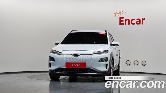 Hyundai Kona Premium - фото 1