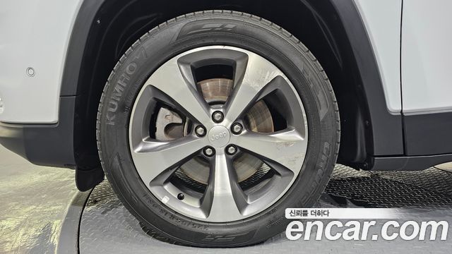 Jeep Cherokee KL 2.4 Limited 2WD - фото 4