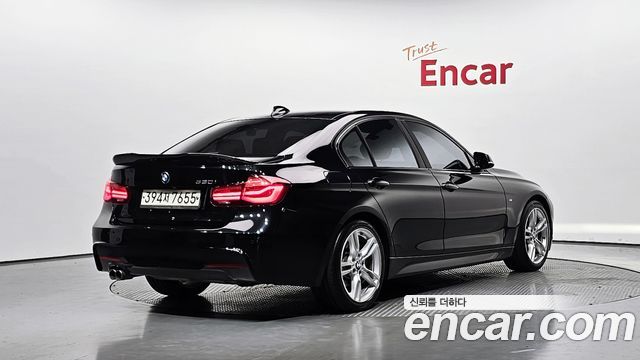 BMW 3-Series F30 330i M Sport Shadow - фото 1