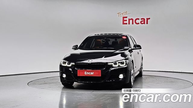 BMW 3-Series F30 330i M Sport Shadow - фото 2