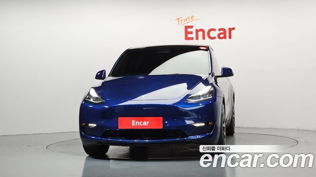 Tesla Model Y Long Range AWD - фото 2