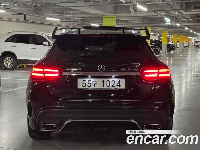 Mercedes-Benz GLA-Class X156 GLA45 AMG 4MATIC - фото 3