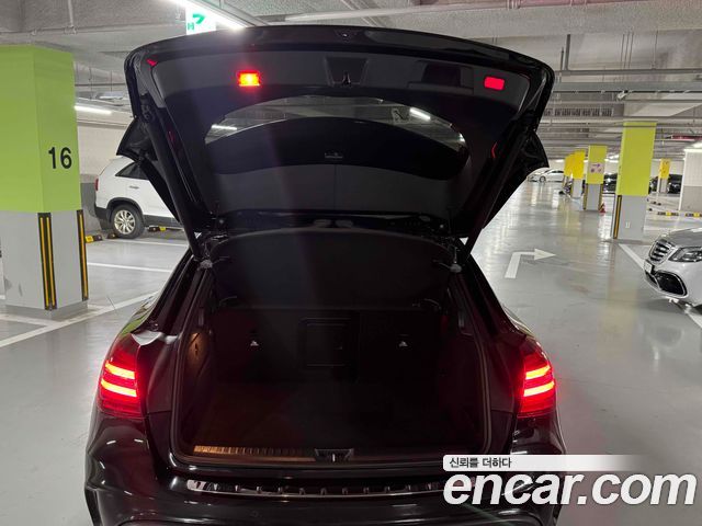 Mercedes-Benz GLA-Class X156 GLA45 AMG 4MATIC - фото 4
