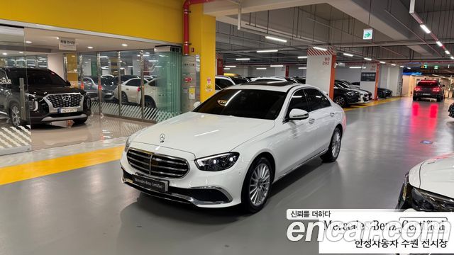 Mercedes-Benz E-Class W213 E250 Exclusive - фото 0