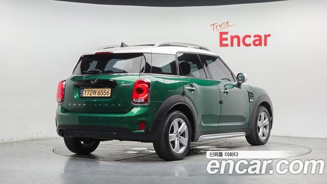 Mini Countryman Standard 2nd - фото 1