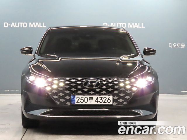 Hyundai Grandeur Новый IG 3.0 LPi Rent Car Premium - фото 1