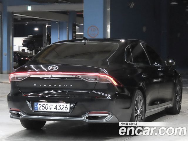 Hyundai Grandeur Новый IG 3.0 LPi Rent Car Premium - фото 3