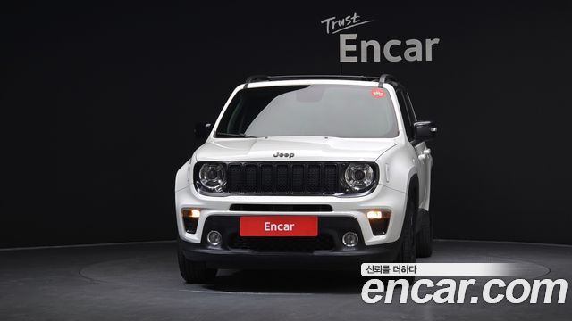 Jeep Renegade 2.4 Limited - фото 2