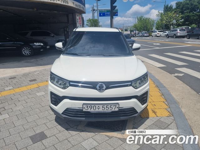 SsangYong Tivoli Gasoline 1.5 2WD V5 - фото 2
