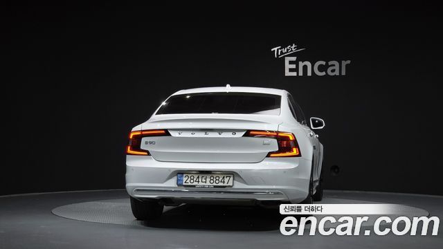 Volvo S90 T8 AWD Ultimate Bright - фото 3