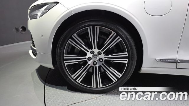 Volvo S90 T8 AWD Ultimate Bright - фото 4