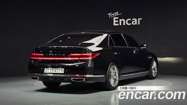Genesis G90 3.8 AWD Premium Luxury - фото 1