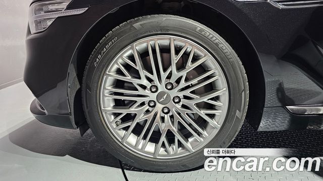 Genesis G90 3.8 AWD Premium Luxury - фото 4