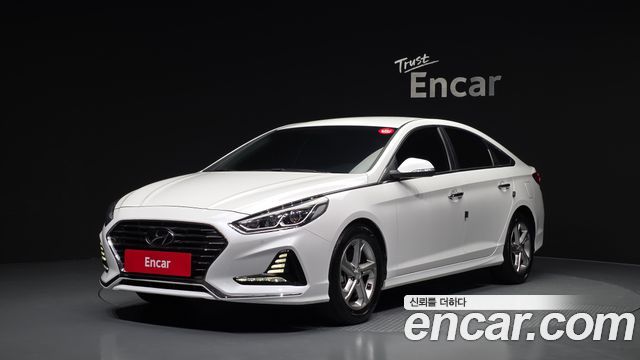 Hyundai Sonata 2.0 Modern - фото 0