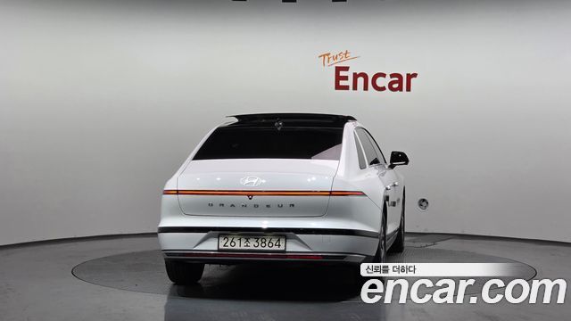 Hyundai Grandeur GN7, гибрид Exclusive - фото 3