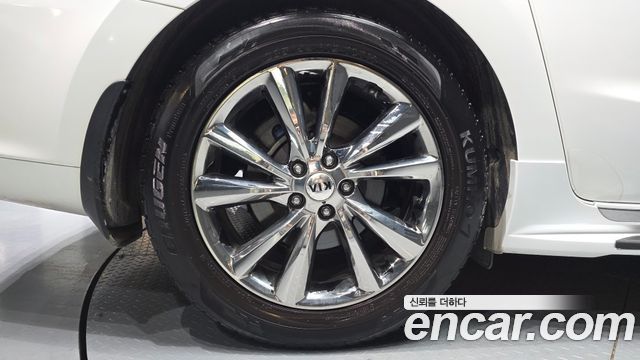 Kia Carnival Новый 9-Seater Noblesse Special - фото 4