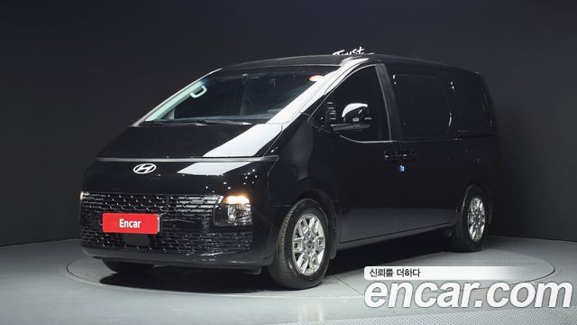 Hyundai Staria Cargo 3-Seater Modern - фото 0