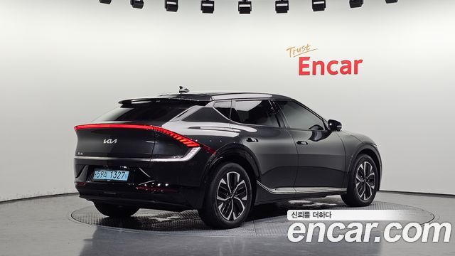Kia EV6 Long Range 4WD Earth - фото 1