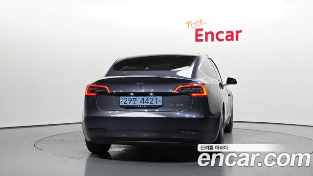Tesla Model 3 Long Range AWD - фото 3
