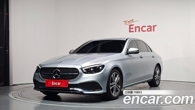 Mercedes-Benz E-Class W213 E350 4MATIC Avantgarde - фото 0