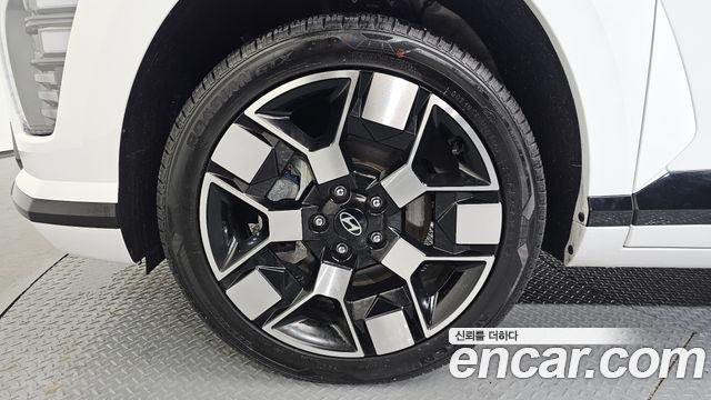 Hyundai Kona SX2 Long Range Premium - фото 4
