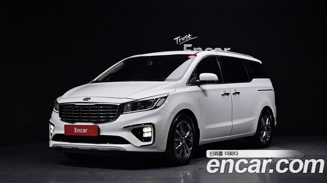 Kia Carnival Новый 9-Seater Noblesse - фото 0