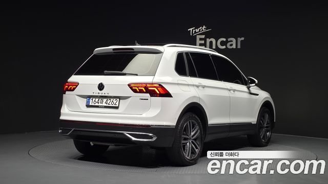 Volkswagen Tiguan 2-го поколения 2.0 TDI 4Motion Prestige - фото 1