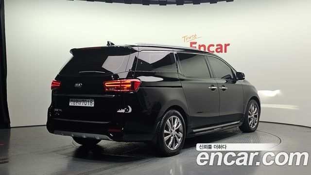 Kia Carnival Новый 9-Seater Prstige - фото 1