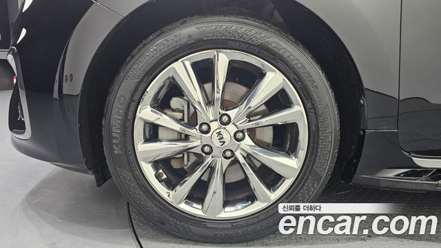 Kia Carnival Новый 9-Seater Prstige - фото 4