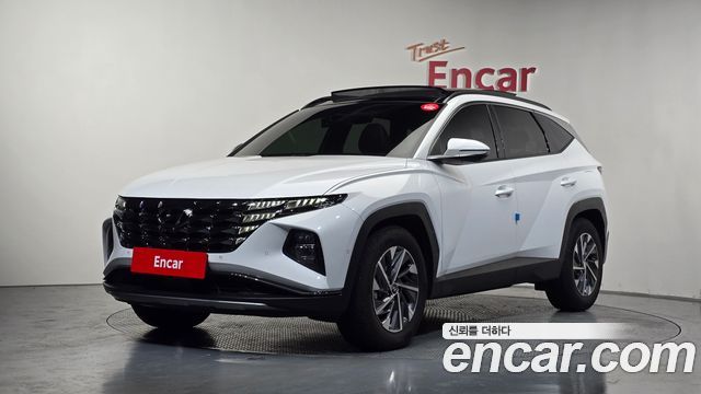 Hyundai Tucson NX4, гибрид Inspiration 2WD - фото 0