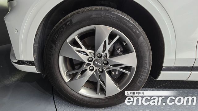 Genesis GV70 2.5T Gasoline 2WD - фото 4