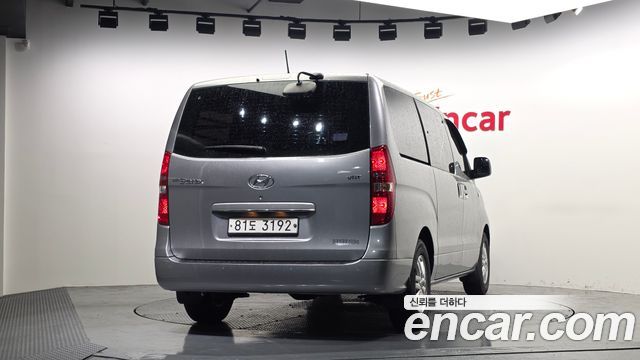 Hyundai Starex Новый Van 5-Seater Smart - фото 3