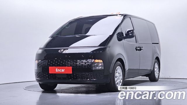 Hyundai Staria Tourer 11-Seater Modern - фото 0