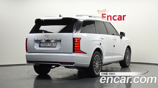 Hyundai Palisade LX3 HEV 2.5T 2WD 9-Seater Calligraphy - фото 1