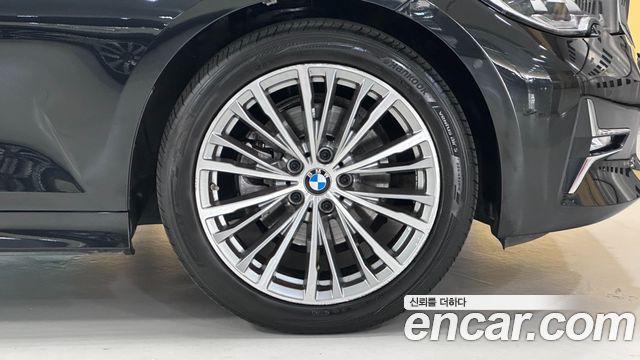 BMW 3-Series G20 320i Luxury - фото 4