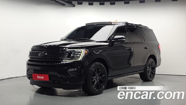Ford Expedition Platinum 4WD 7Seater - фото 0