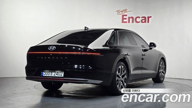 Hyundai Grandeur GN7 2,5 Gasoline 2WD Premium - фото 1