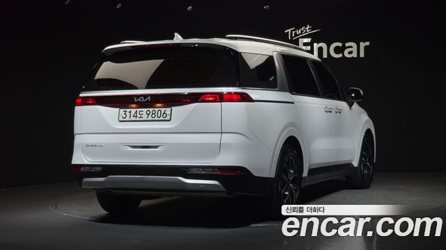 Kia Carnival 4-го поколения 9-Seater Prestige - фото 1