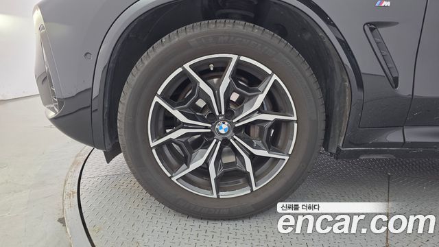 BMW X4 G02 xDrive20i M Sport - фото 4