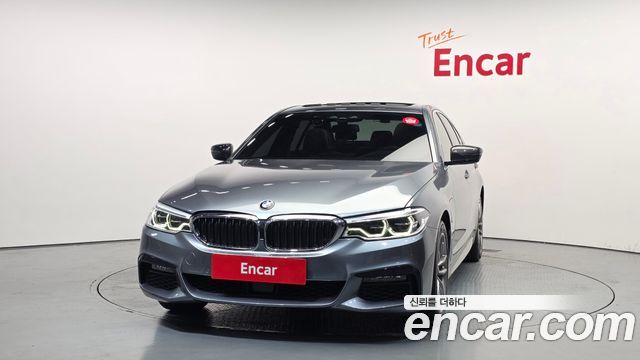 BMW 5-Series G30 530e M Sport - фото 2