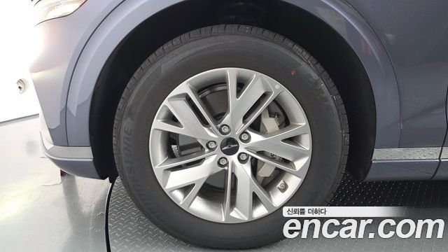 Genesis GV70 2.5T Gasoline 2WD - фото 4