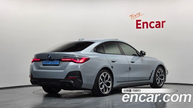BMW i4 eDrive40 M Sports - фото 1