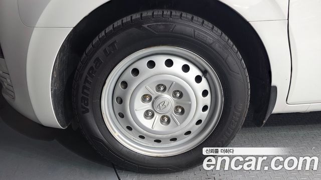 Hyundai Staria Cargo 5-Seater Smart - фото 4